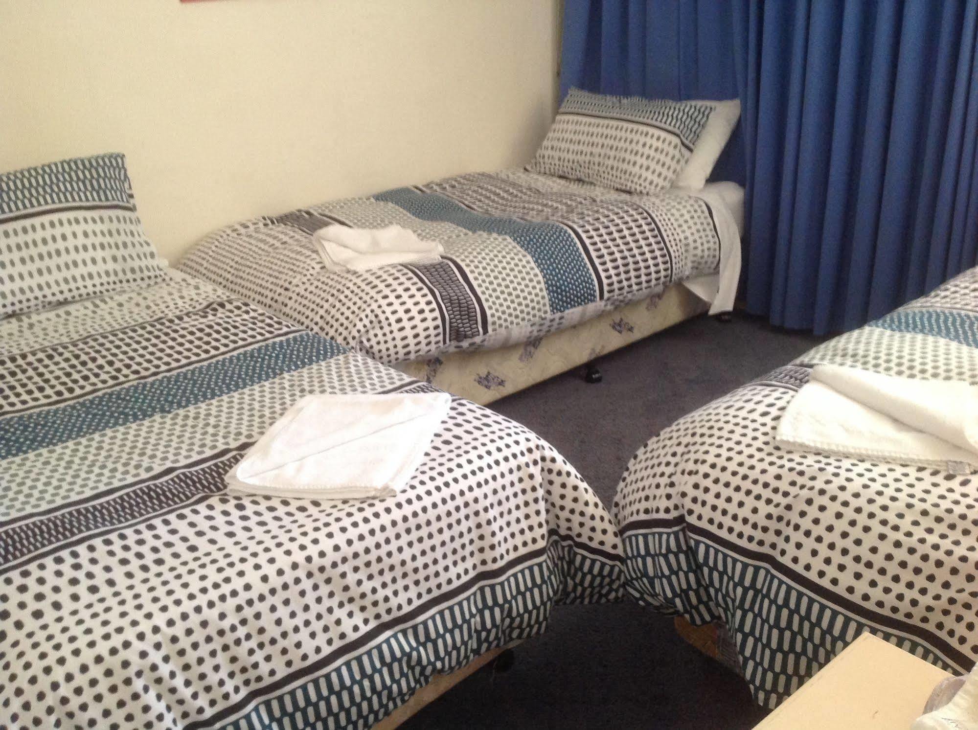 Bogong Moth Motel Маунт Бюти Екстериор снимка