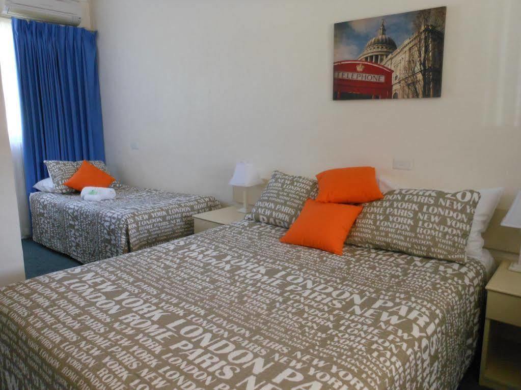 Bogong Moth Motel Маунт Бюти Екстериор снимка